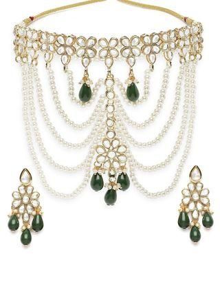 Karatcart Pearl Beaded and Green Tumble Kundan Choker Neckalce Set for Women