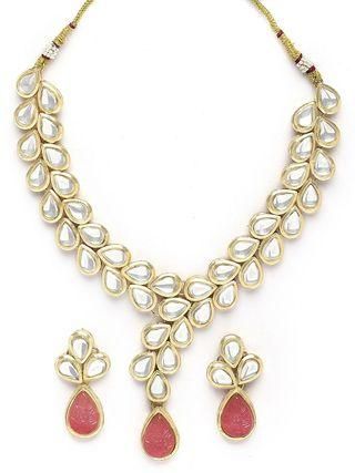 Karatcart Gold Plated Pink Drop Shape Carved Stone and Kundan Studded Necklace Set